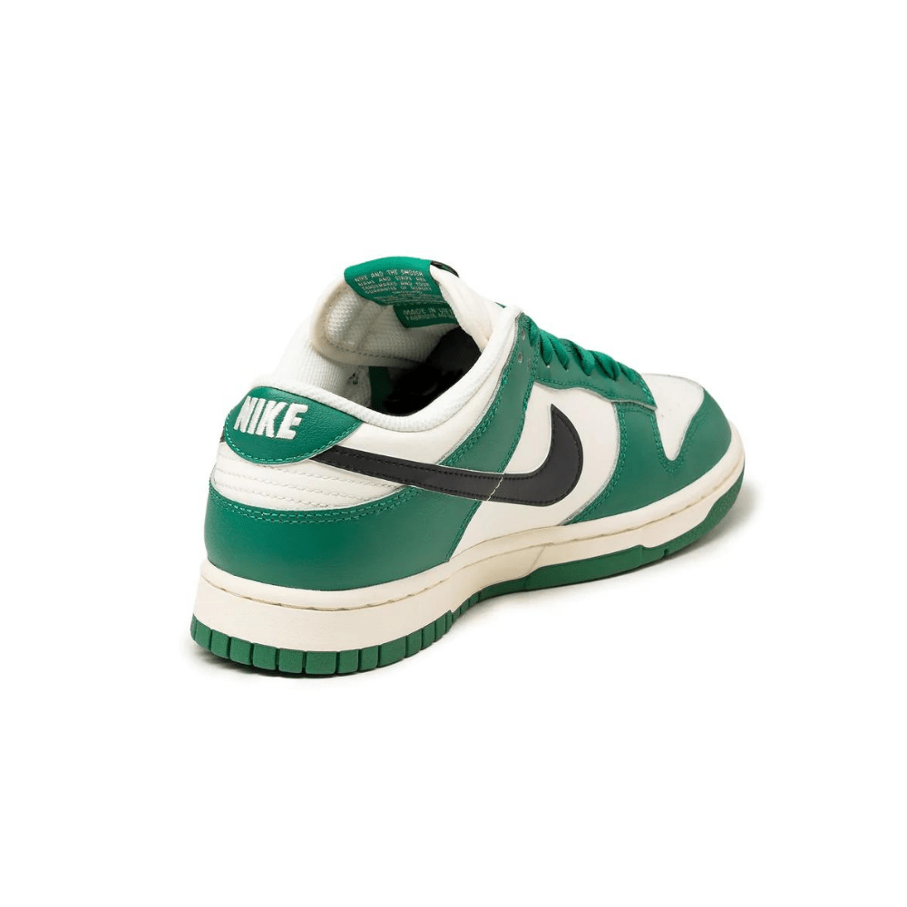 נעלי נייק דאנק | Nike Dunk Low SE Lottery Pack Malachite Green – תמונה 4