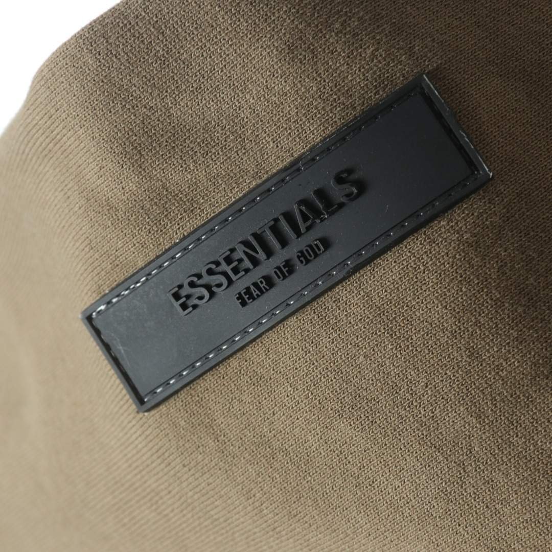 בגדי Fear Of God Essentials Hoodie SS23 – תמונה 2