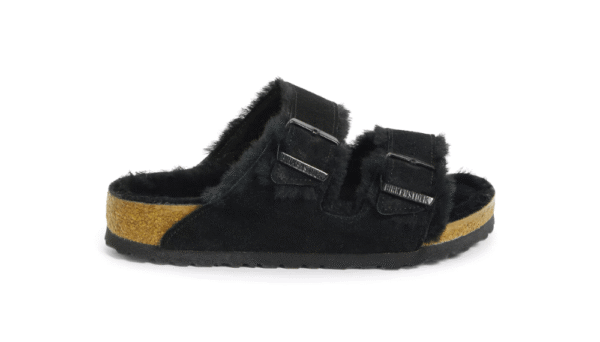 כפכפי בירקנשטוק | Birkenstock Arizona fur All Black