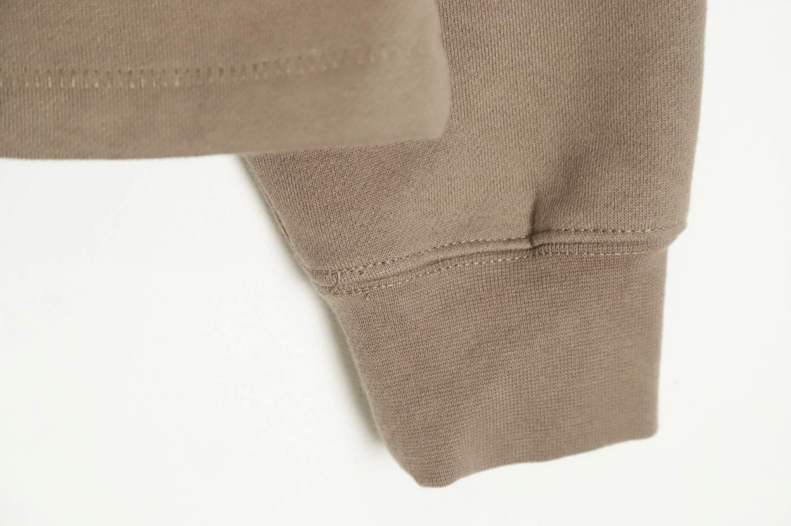בגדי Fear Of God Essentials Hoodie – תמונה 4