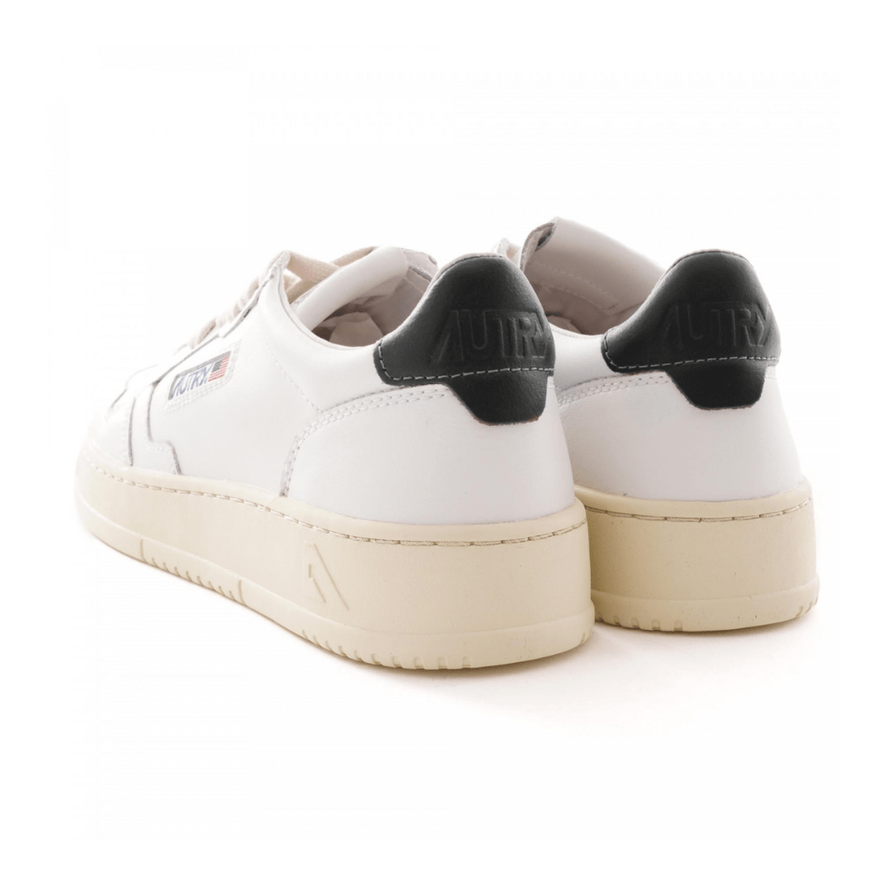 נעלי Autry Medalist Low Sneakers White Black – תמונה 3