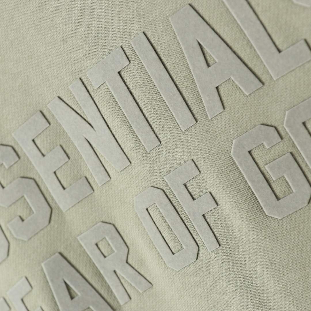 בגדי Fear Of God Essentials Hoodie – תמונה 3