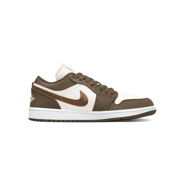 נעלי נייק אייר ג’ורדן | Air Jordan 1 Low Brown Canvas
