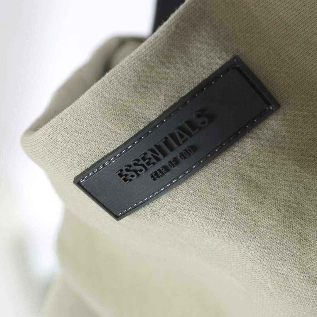 בגדי Fear Of God Essentials Hoodie – תמונה 2