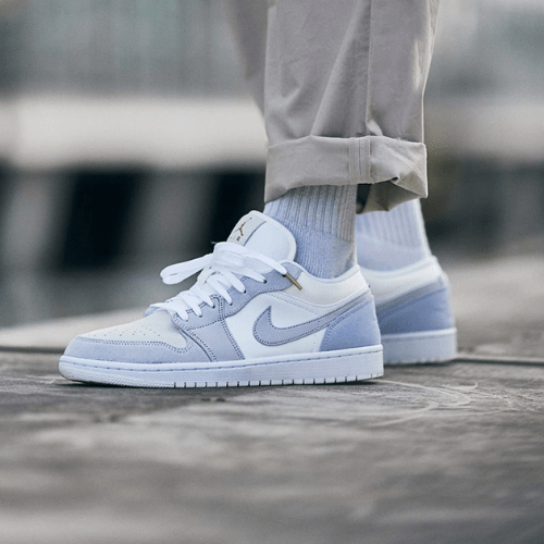 נעלי נייק אייר ג’ורדן | Nike Air Jordan1 Low Paris – תמונה 4