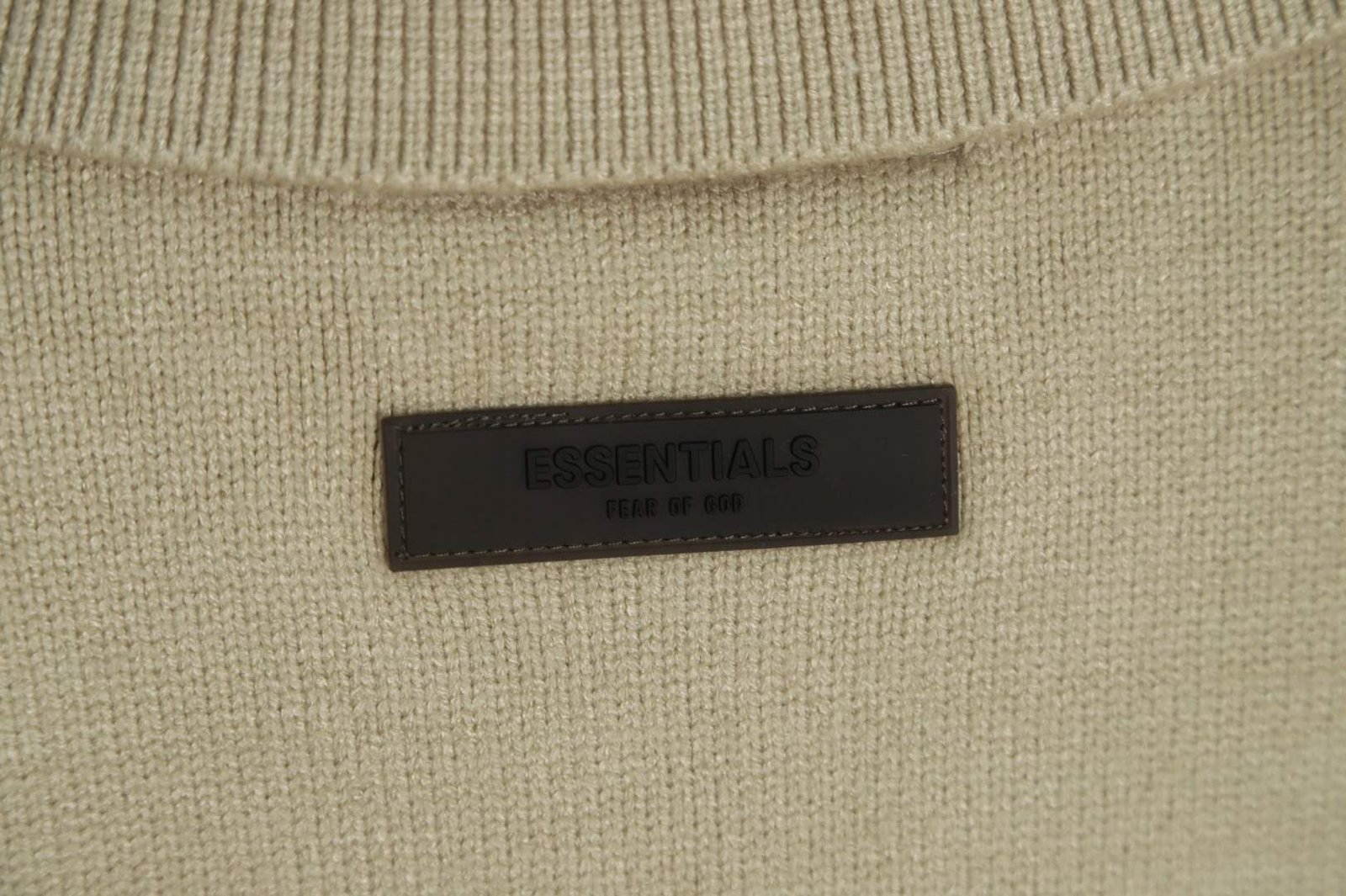 בגדי Fear Of God Essentials Hoodie – תמונה 2