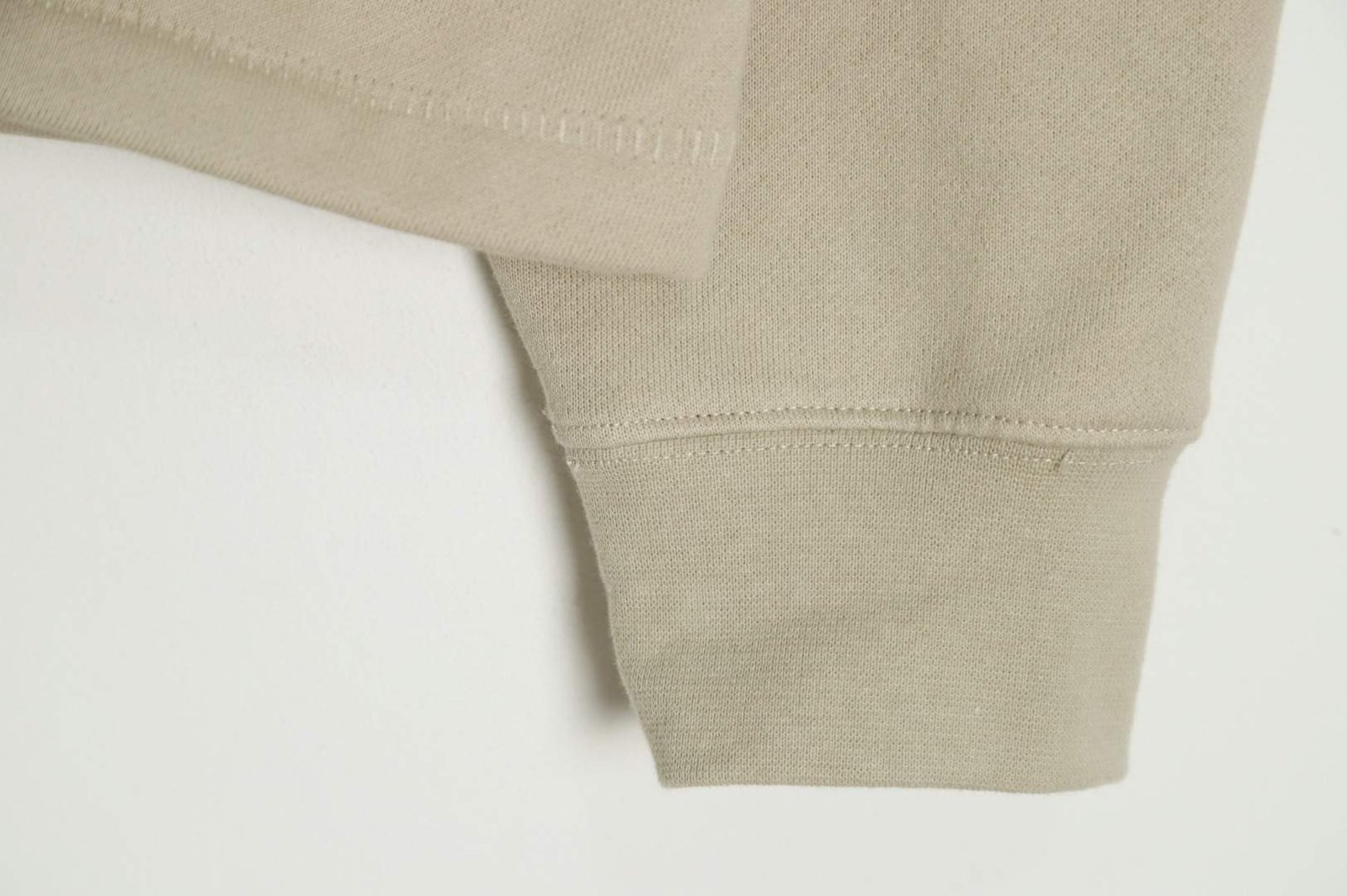 בגדי Fear Of God Essentials Hoodie – תמונה 4