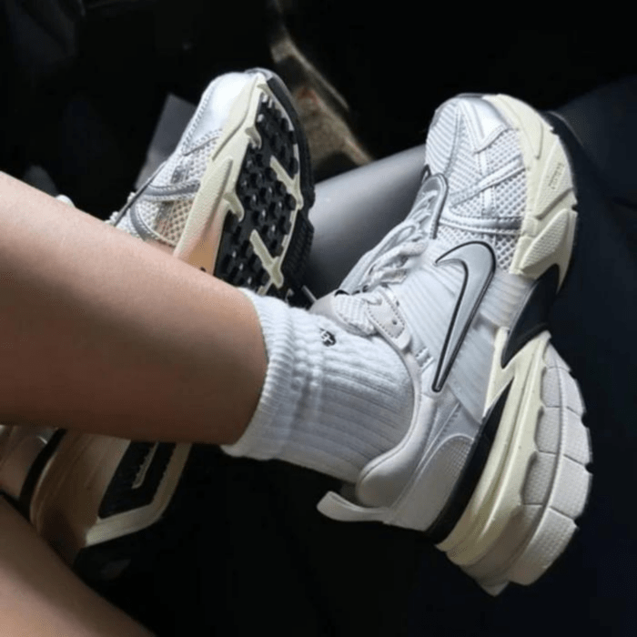 נעלי נייק | NIKE V2K RUN White Nike V2K – תמונה 9