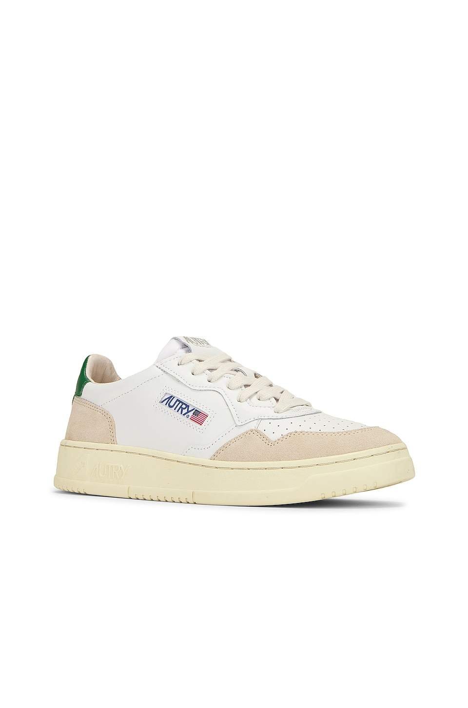 נעלי Autry Medalist Low Sneaker White Amazon – תמונה 3