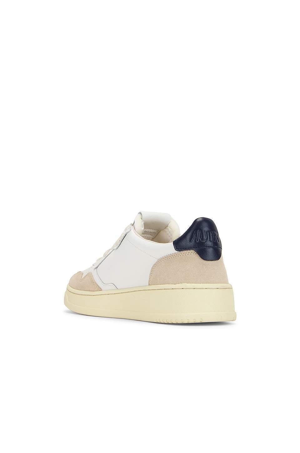נעלי Autry Medalist Low Leather Suede Sneaker Gray Black – תמונה 4