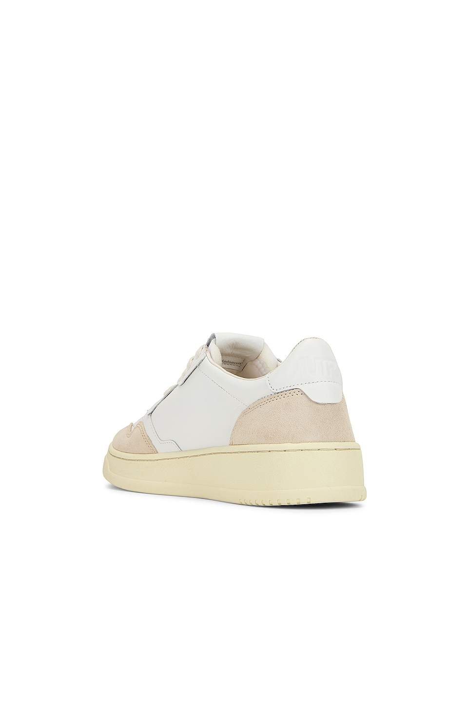 נעלי Autry Medalist Low Leather Suede Sneaker – תמונה 5