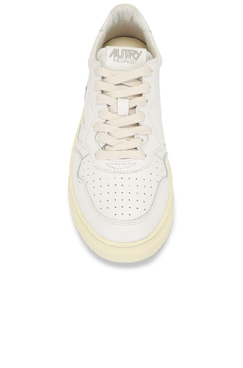 נעלי Autry Medalist Low Sneaker Goat White – תמונה 6