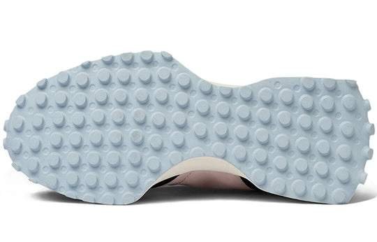 נעלי ניו באלאנס | New Balance Wmns 327 ‘Black White’ – תמונה 4