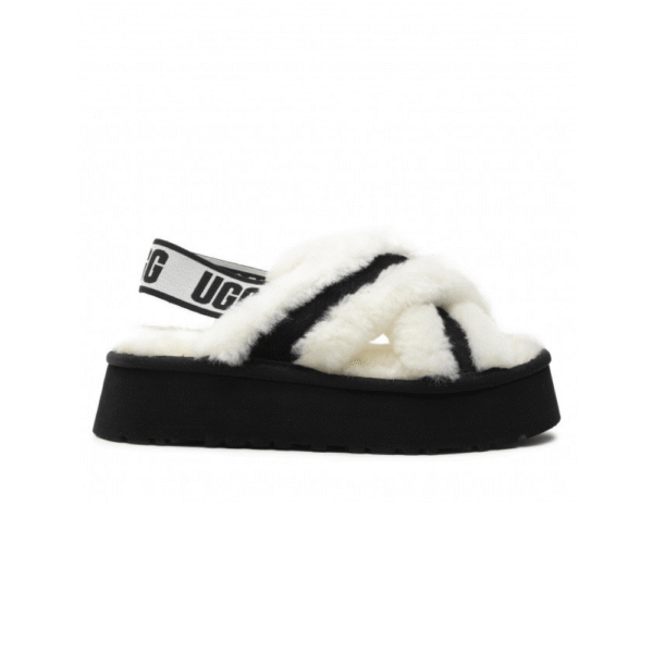 נעלי האג | מגפי האג UGG Women’s Disco Cross