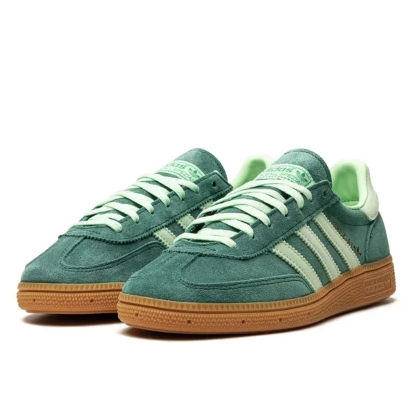 Adidas handball spezial collegiate green semi green spark 2 600x600
