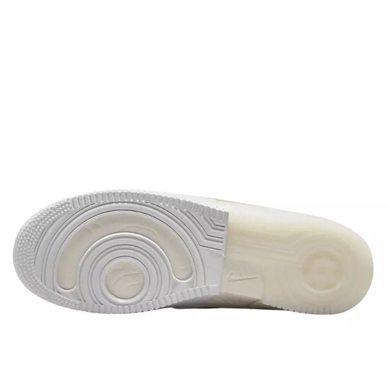נעלי נייק | Nike Air Force 1 Low React Coconut Milk – תמונה 3