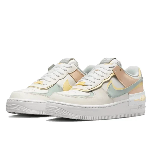 Air force 1 low shadow sail light silver citron tint 1 600x600
