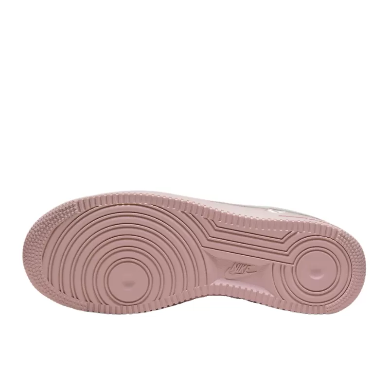 נעלי נייק | Nike Air Force 1 Pink Sherpa – תמונה 3