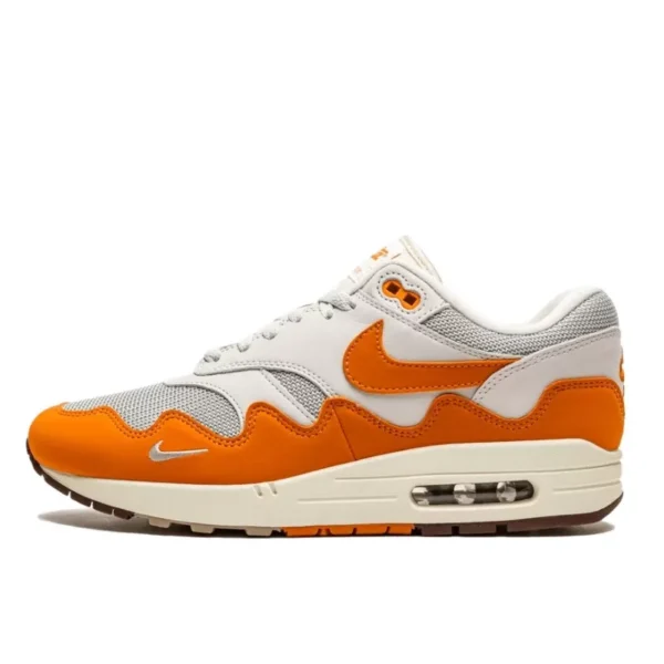 נעלי נייק | Nike Air Max 1 Patta Monarch