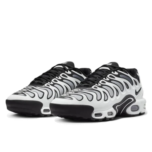 Air max plus drift summit white 600x600