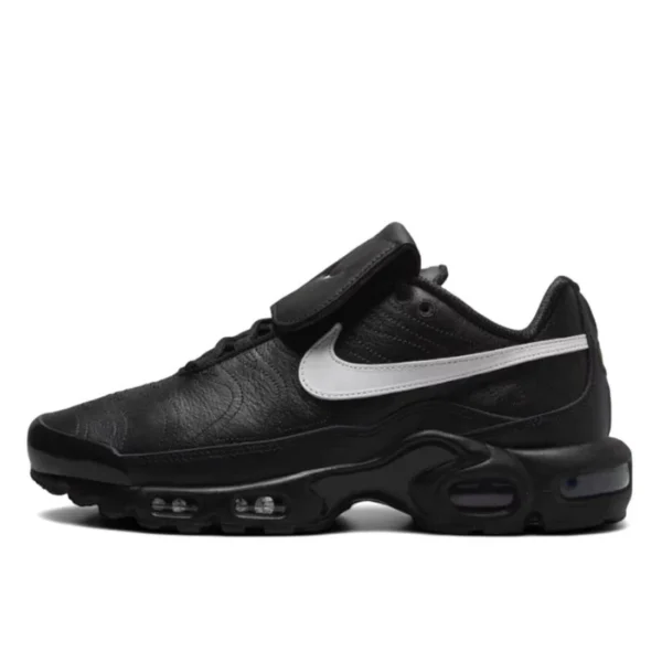 נעלי נייק | Nike Air Max Plus Tiempo Black White