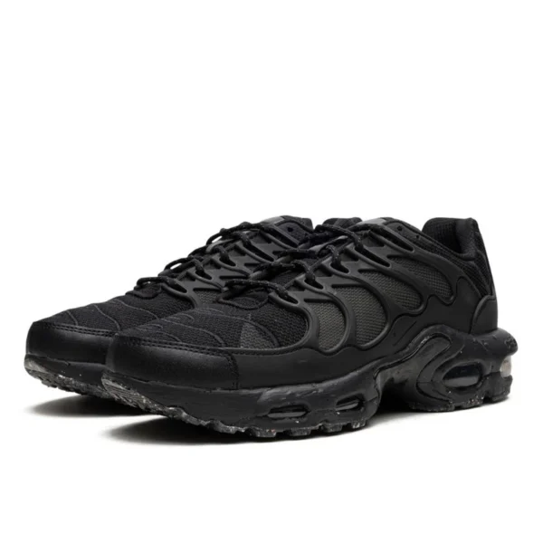 Air max terrascape plus black anthracite 2 600x600