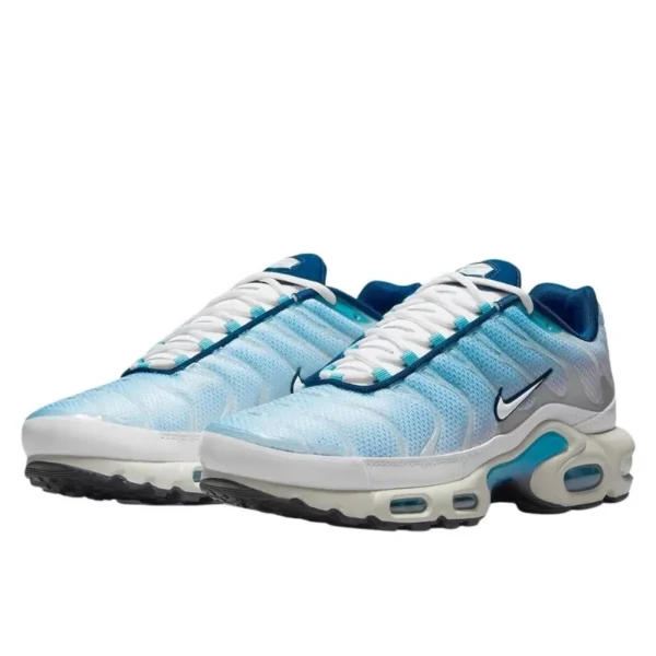 Air max tn plus psychic blue white 1 600x600