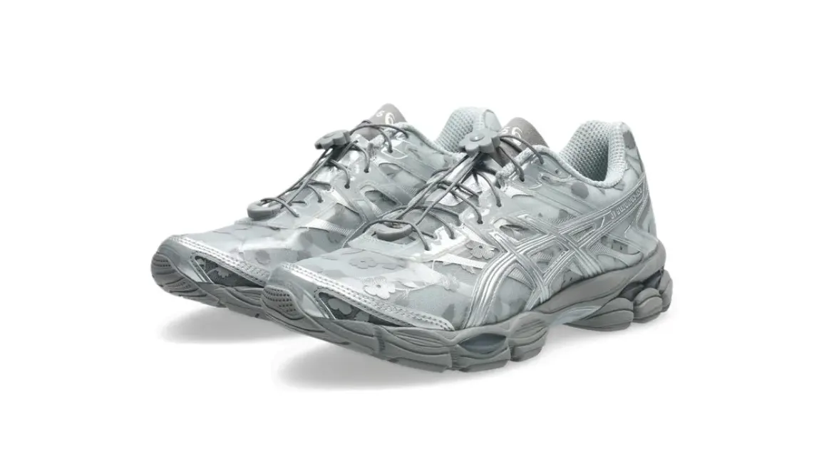 נעלי אקסיקס | Asics Gel Cumulus 16 Cecilie Bahnsen Floral Pack Glacier Grey – תמונה 2