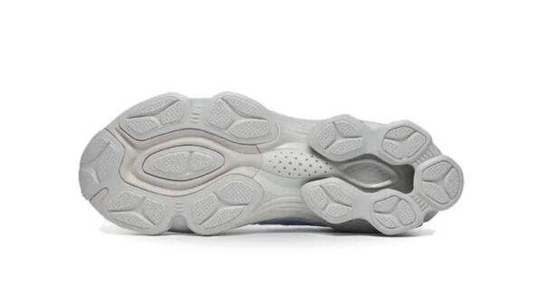 Asics us6 s gel kinetic fluent kiko kostadinov glacier grey 1 600x337