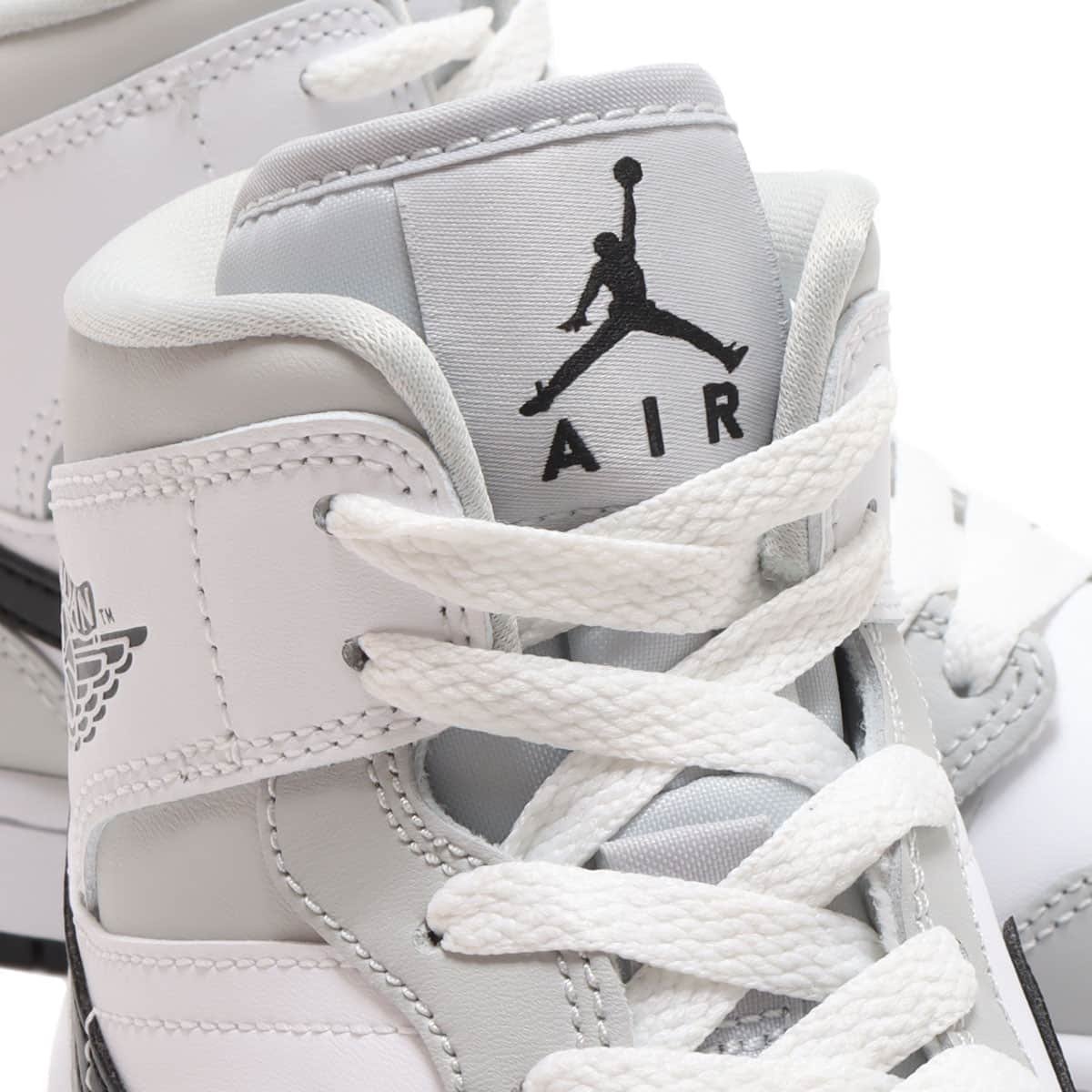 נעלי נייק אייר ג’ורדן | Nike Air Jordan 1 Mid Light Smoke 2021 – תמונה 4