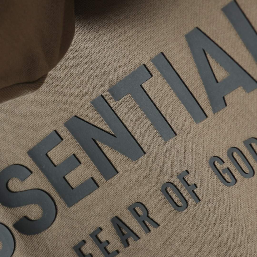 בגדי Fear Of God Essentials Hoodie – תמונה 4