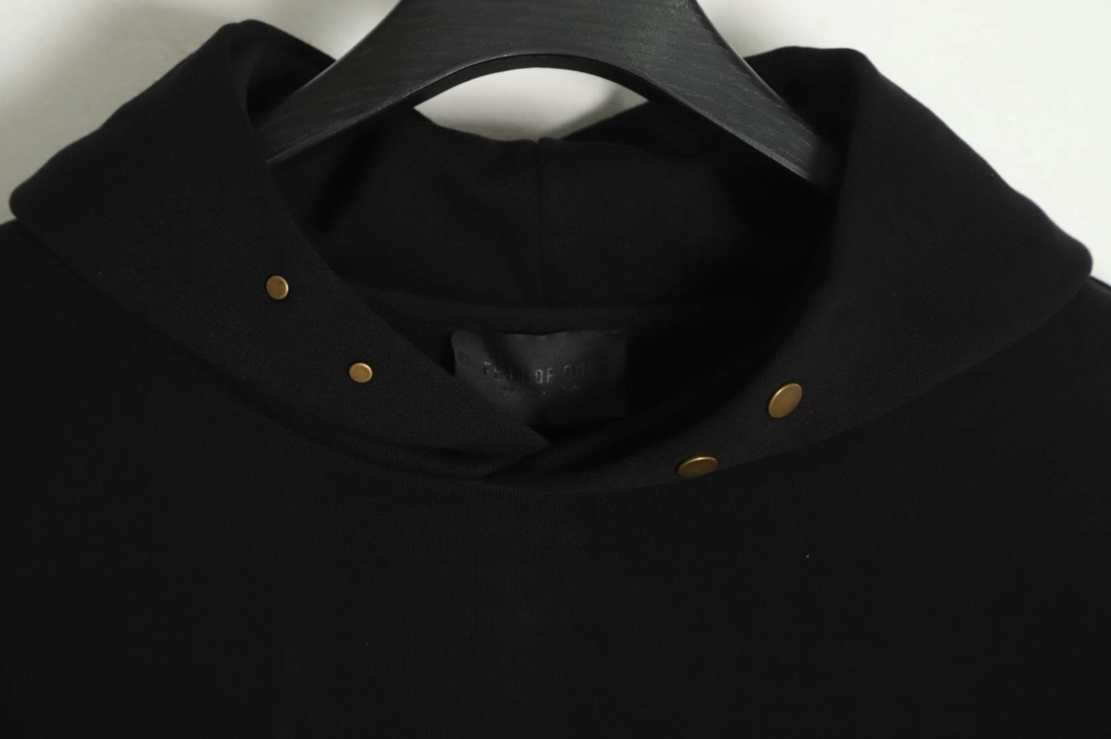 בגדי Fear Of God Essentials Hoodie – תמונה 3