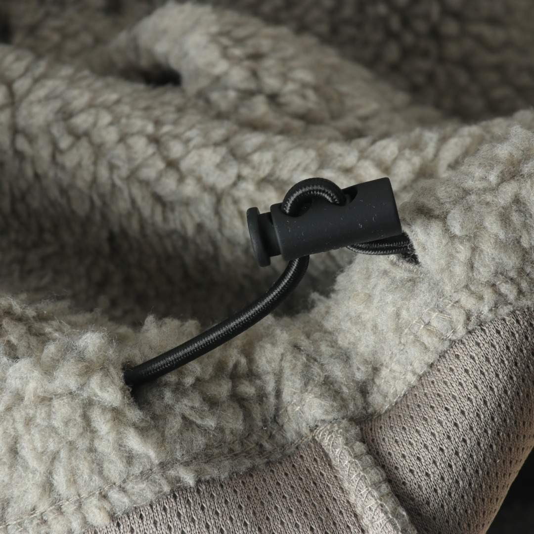 בגדי Fear Of God Essentials Hoodie – תמונה 3