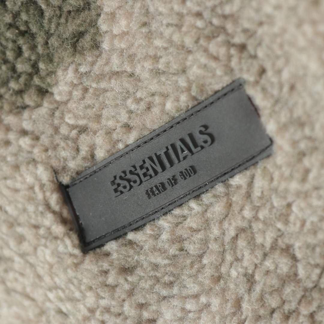 בגדי Fear Of God Essentials Hoodie – תמונה 2