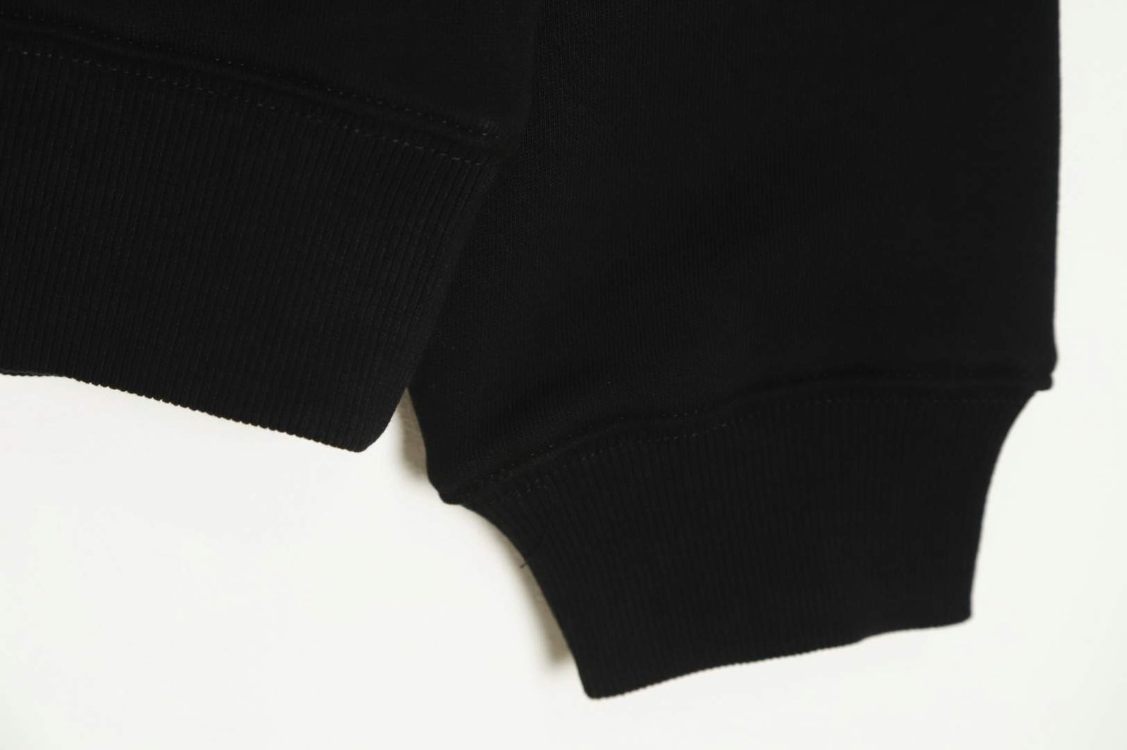בגדי Fear Of God Essentials Hoodie – תמונה 4