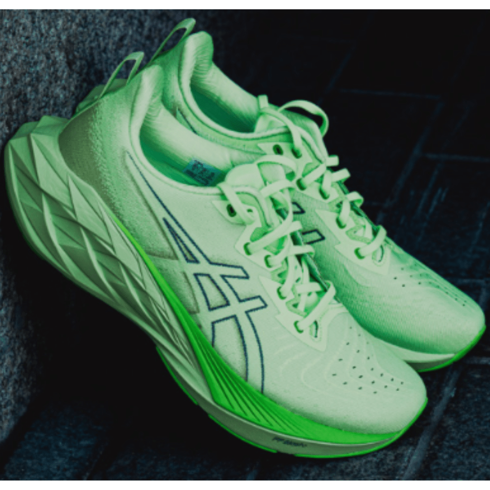 נעלי אסיקס | Asics Novablast 4 Illuminate – תמונה 4