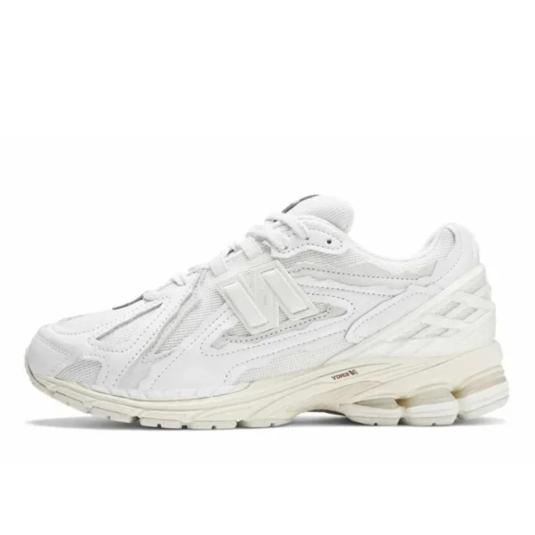 נעלי ניו באלאנס | New Balance 1906D Protection Pack White Leather