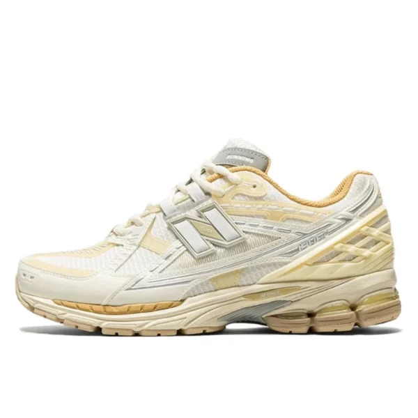 נעלי ניו באלאנס | New Balance 1906R Lunar New Year White