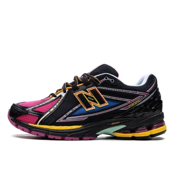 נעלי ניו באלאנס | New Balance 1906R Neon Nights