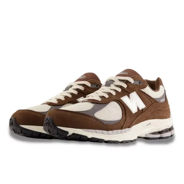 New balance 2002r moonbeam 1 600x600