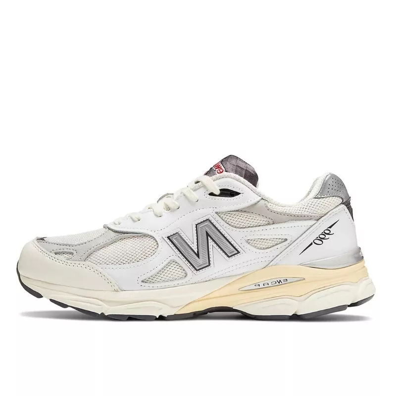 נעלי ניו באלאנס | New Balance 990 V3 MiUSA Teddy Santis Sea Salt