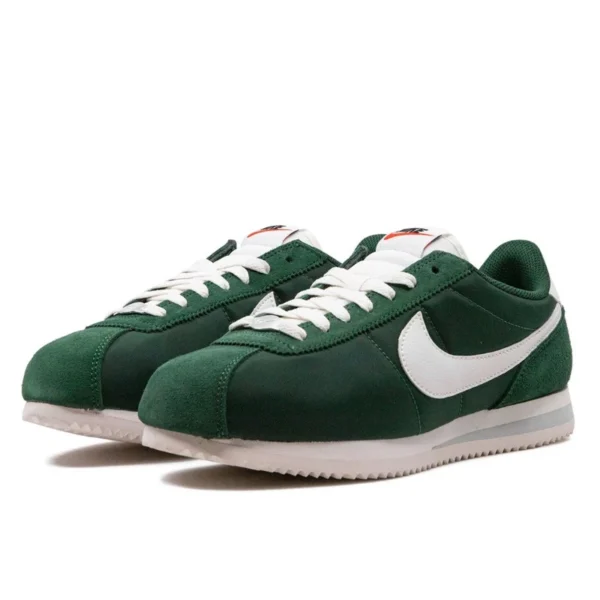 Nike cortez fir green 2 600x600