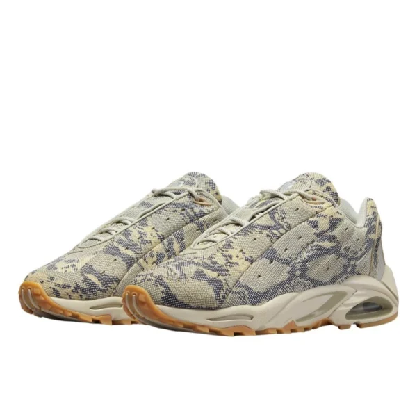 Nike hot step air terra drake nocta snakeskin 1 600x600