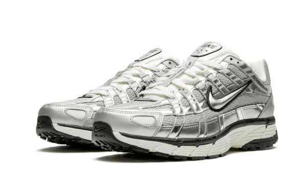 Nike p 6000 metallic silver 3 600x360