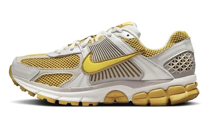 נעלי נייק | Nike Zoom Vomero 5 Bronzine