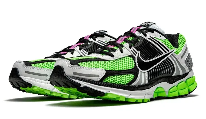 נעלי נייק | Nike Zoom Vomero 5 Electric Green Black – תמונה 2