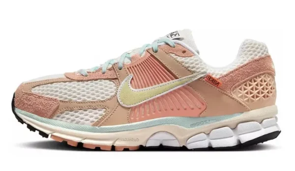 נעלי נייק | Nike Zoom Vomero 5 Have a Nike Day