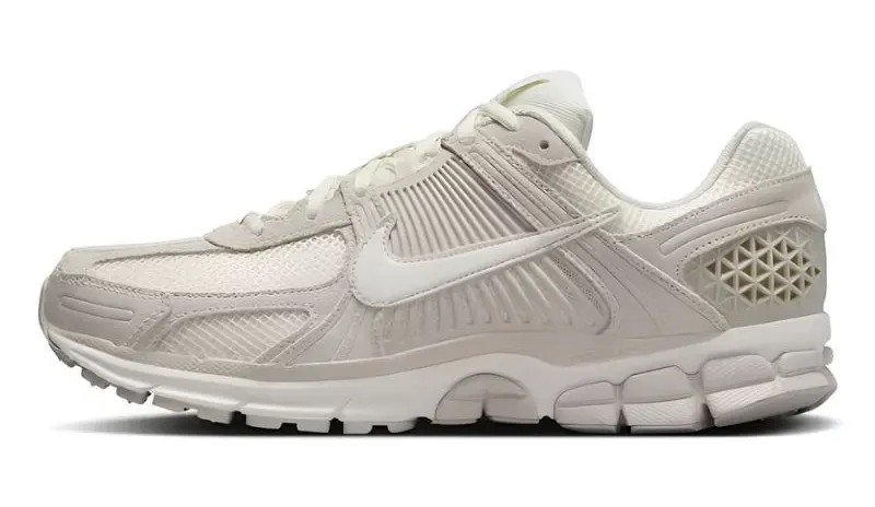 נעלי נייק | Nike Zoom Vomero 5 Light Orewood