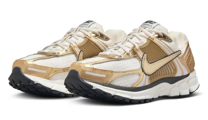 נעלי נייק | Nike Zoom Vomero 5 Metallic Gold – תמונה 2