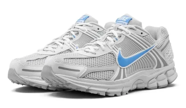 Nike zoom vomero 5 photon dust university blue 2 600x348